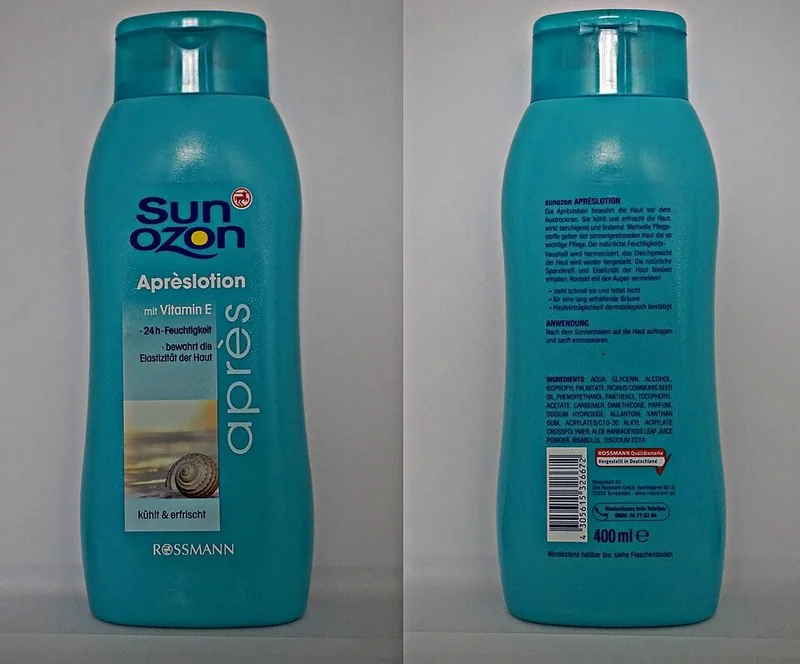 Ilustrasi generik botol losion perawatan kulit — bukan foto produk Wardah, konfirmasi varian via WA